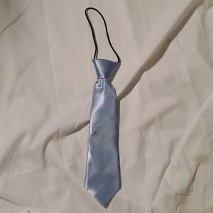 NEW SOLID LIGHT BLUE TIE